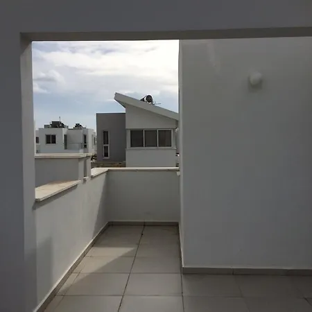 Villa Colonian Beach No 2 *